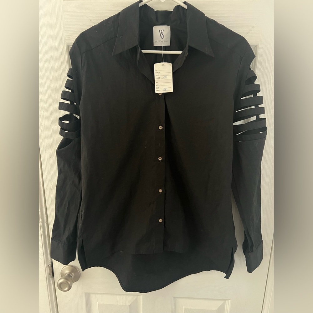 Valentina Shah Black Cutout Sleeve Button-Down Blouse NWT Medium